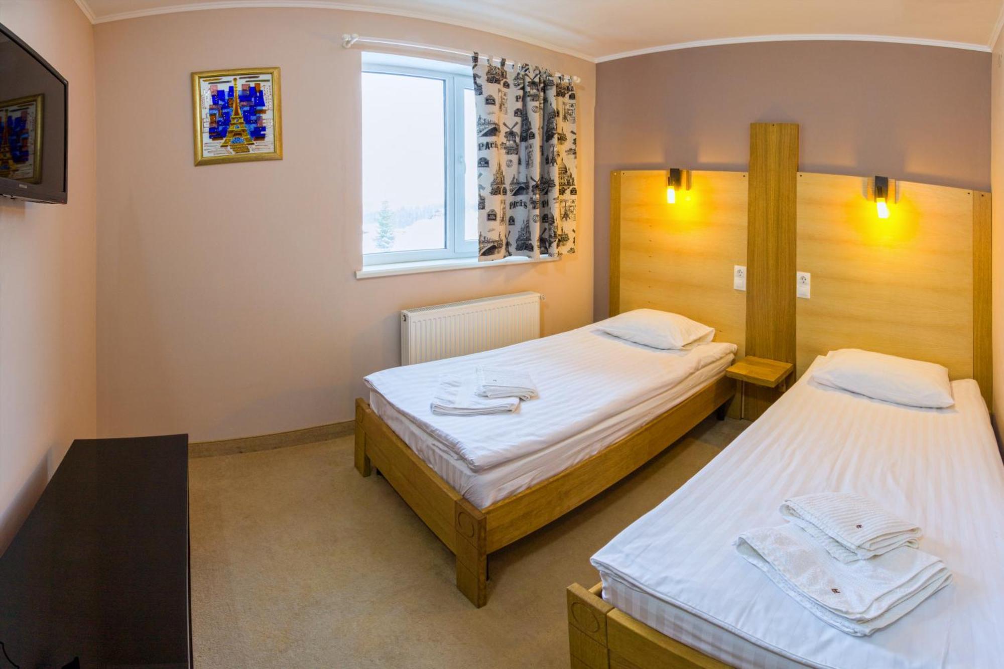 Hoch Land Hotel Yablunytsia Buitenkant foto